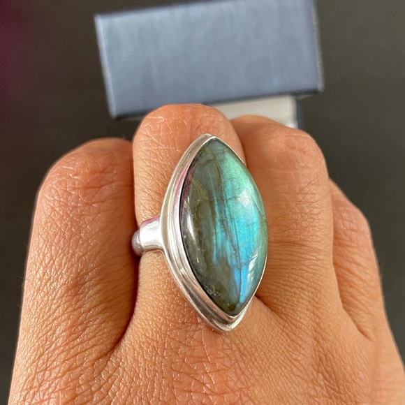 Jewelry - Labradorite stone sterling silver ring